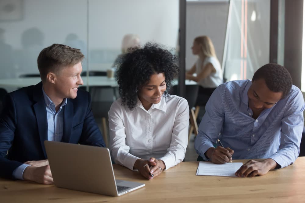 School Leaver Jobs That Don’t Require University