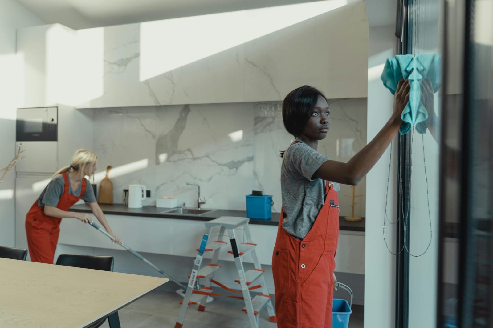 Kitchen Deep Cleaning Dubai for Homes, Hotels, and Cafes