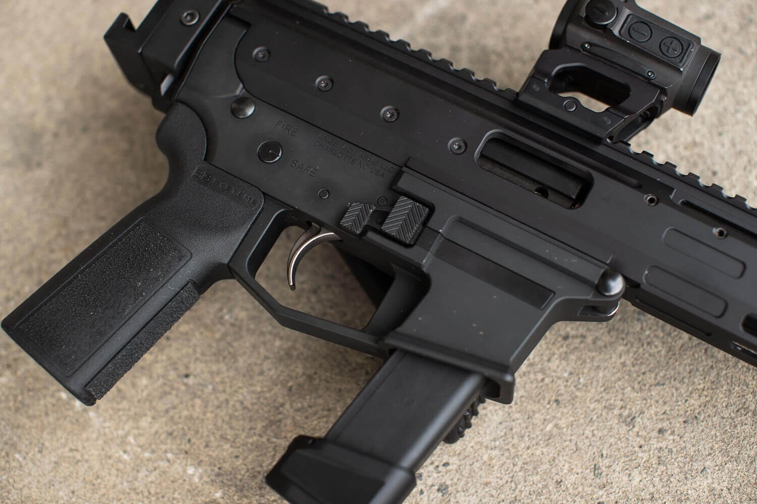 How a Quality AR 10 Trigger Improves Your Rifle’s Accuracy